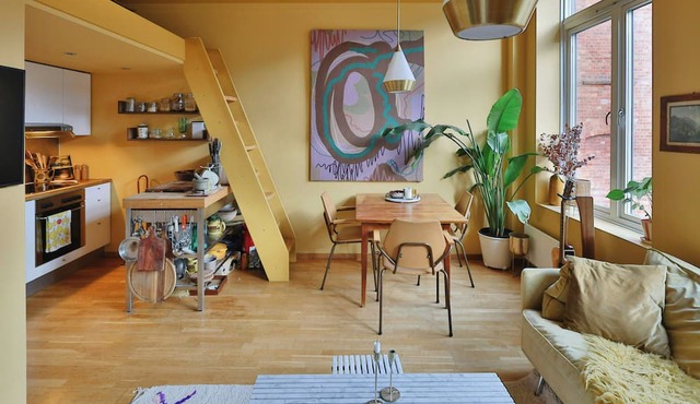 Colourful flat with courtyard in central Oslo