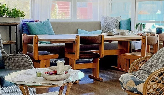 Cabin with 3 bedrooms near beach in Svalerødkilen